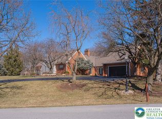 2475 Houghton Lean, Macungie, PA 18062