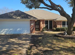 7529 Whitestone Ranch Rd, Benbrook, TX 76126