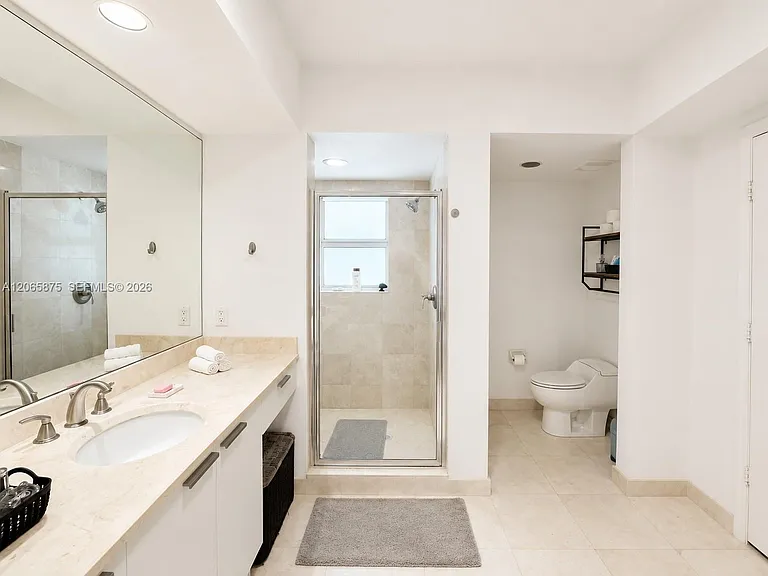 14951 Royal Oaks Ln #1501 — Photo 33