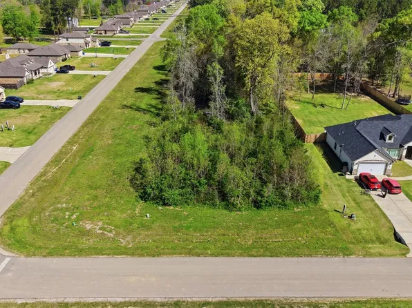 310 Road 6615, Dayton, TX 77535