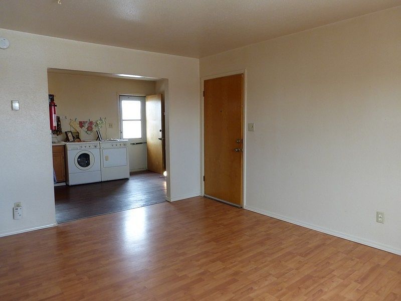 MidTown Apartments 815835 N Davis St Helena MT Zillow