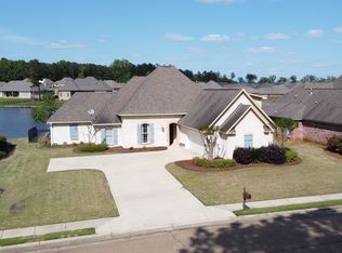 150 Mullherrin Dr, Madison, MS 39110