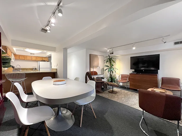 2323 N Orchard St #G — Photo 8