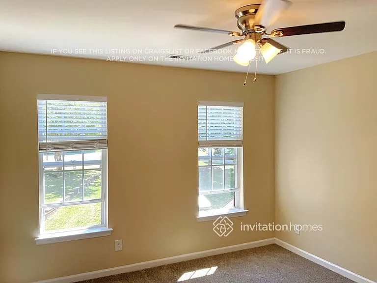 106 Sandreed Dr — Photo 10