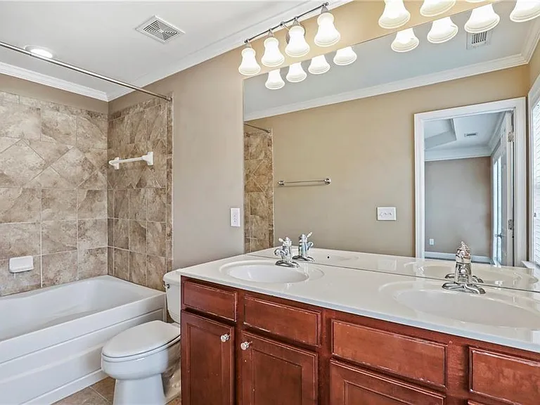 2470 Natoma Ct SE #11 — Photo 16