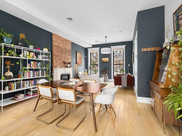 318 Madison St APT 3, Brooklyn, NY 11216
