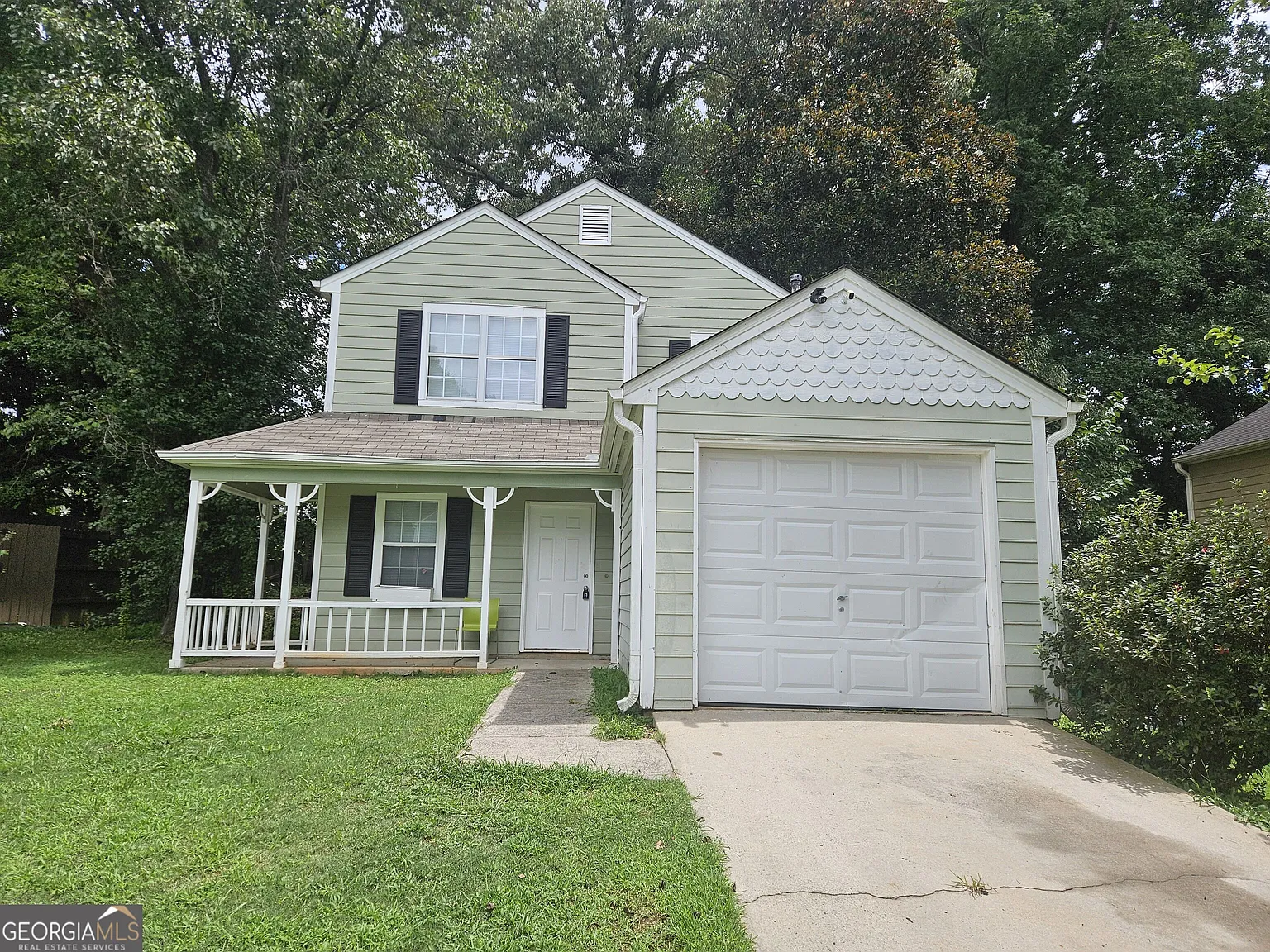 3 bed, 2.5 bath, 1484 sqft, $1,799 — Photo 1