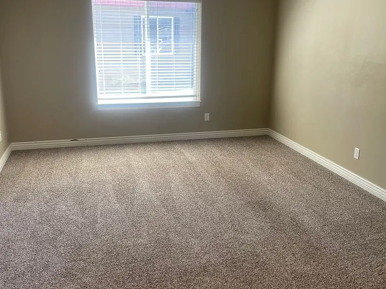545 Countryside Ave — Photo 8