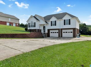 908 Ransome Dr, Oneonta, AL 35121