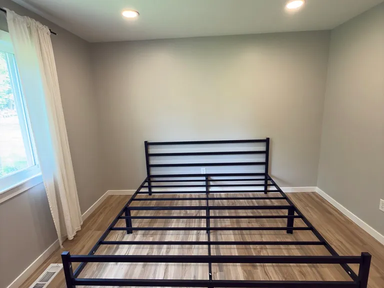 5750 Crandall Rd — Photo 17