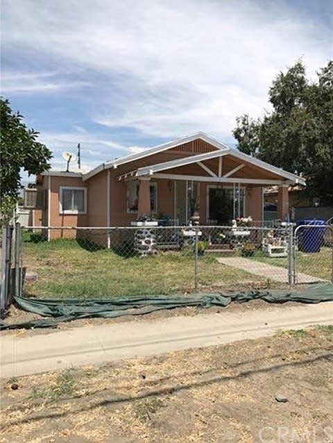 1st image of 224 E Rialto Ave