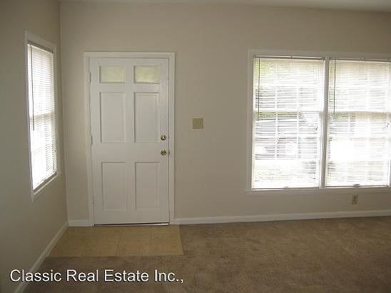 2nd image of 806B Malabu Dr