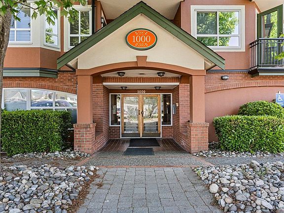 2nd image of 8485 Young Rd #1201