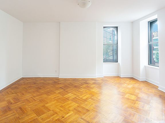 3rd image of 60 W 76th St APT 2H