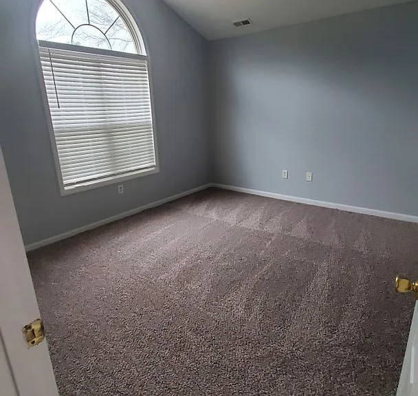 183 Independence Dr — Photo 8