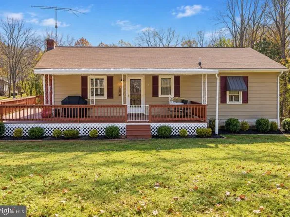 6625 Owens Rd, Radford, VA 24141