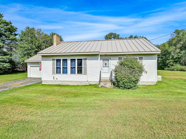 28 N Main Street, Burnham, ME 04922