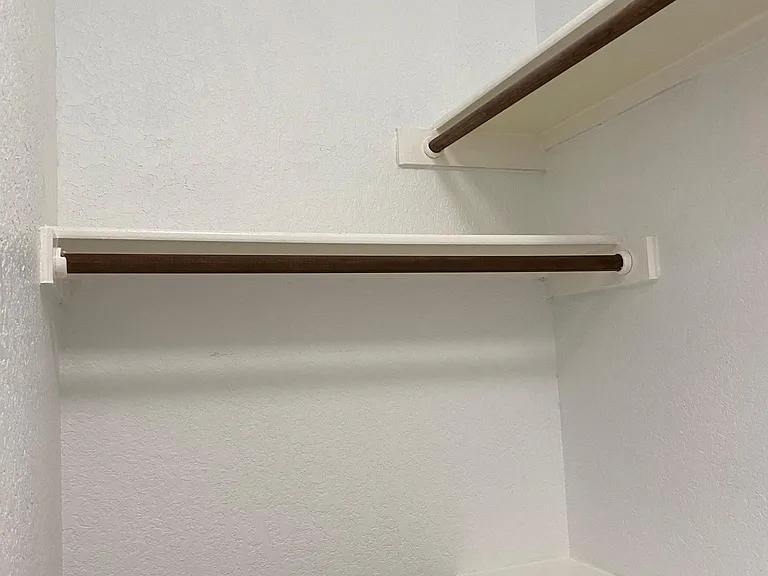 Master Walk-in-closet