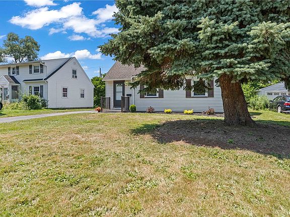 3rd image of 153 Greenfield Rd