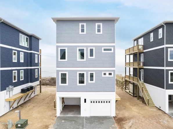 738 Dune Ridge Court, Surf City, NC 28445