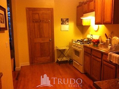 2nd image of 4249 N Mozart St APT 2