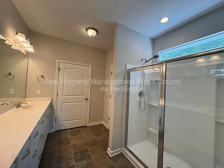 101 Benning Hills Pl — Photo 24