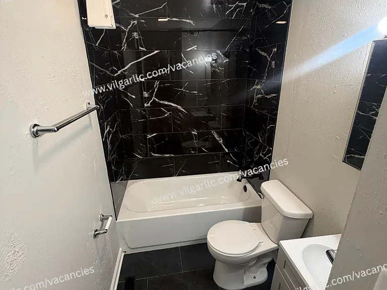 4414 W 24th Pl — Photo 13