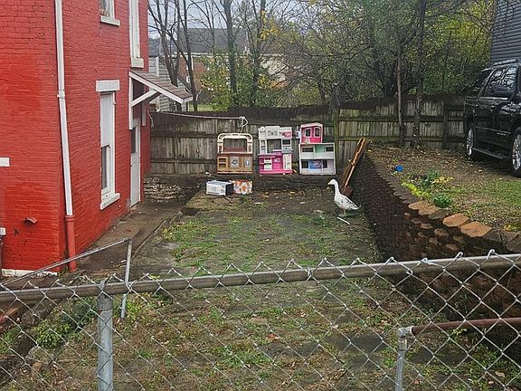 2nd image of 1699 Westwood Ave