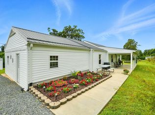 1085 Hunters Trl, Nathalie, VA 24577
