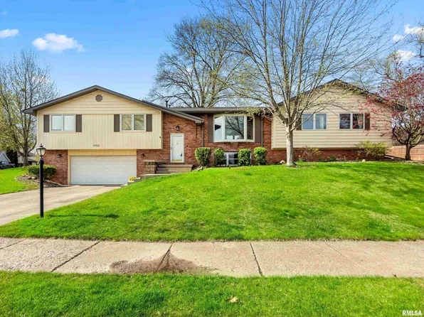 4702 W Lynnhurst Dr, Peoria, IL 61615