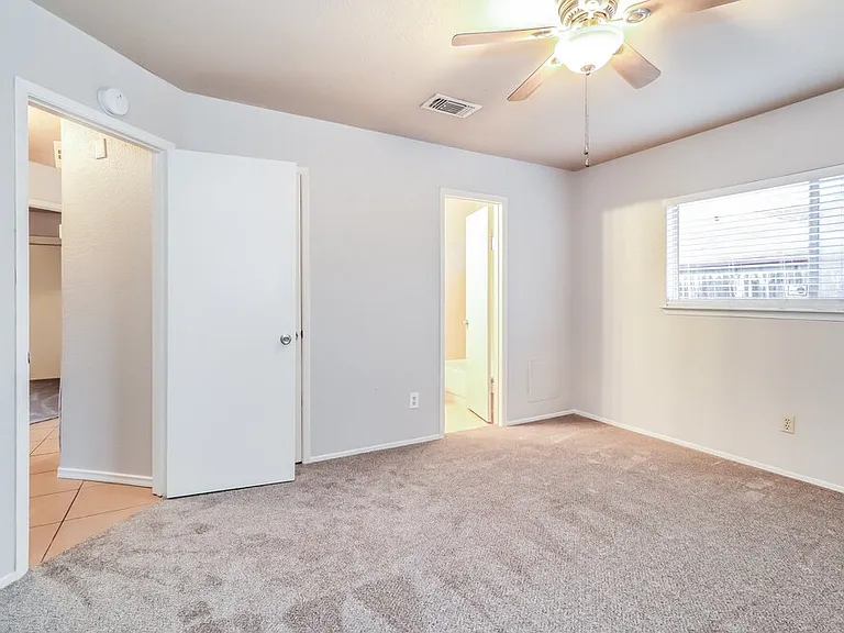 16227 Corsair Rd — Photo 12