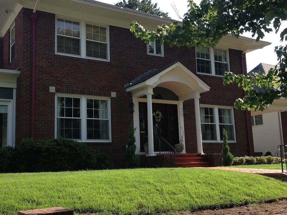 2nd image of 224 E Sunset Dr