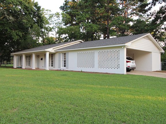 3rd image of 318 Mont Vista Dr