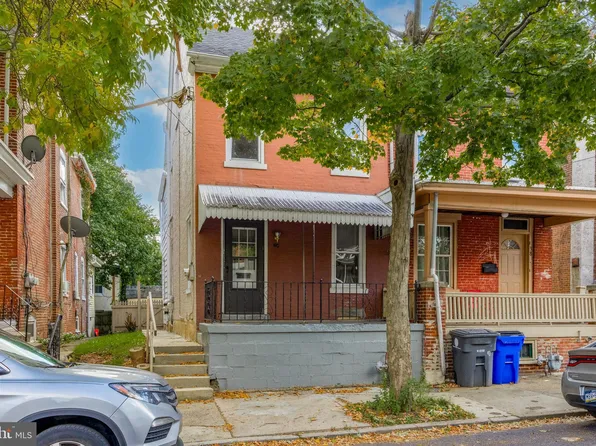 40 E 2nd St, Pottstown, PA 19464
