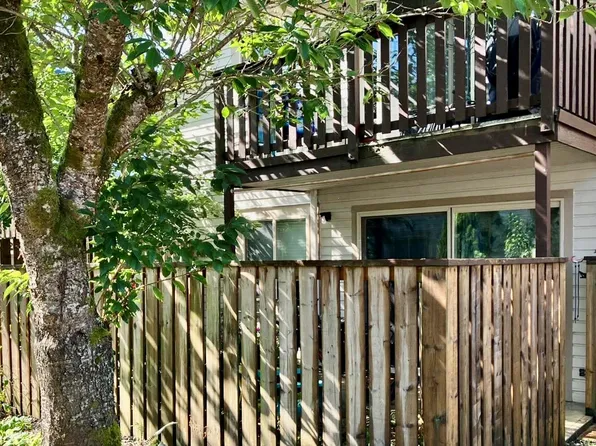 7077 Highland Dr #42, Pt Hardy, BC V0N 2P0