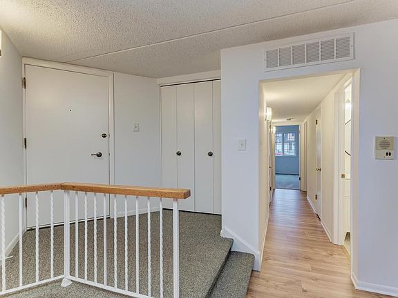 5th image of 7930 W Lakeview Ct APT 1A