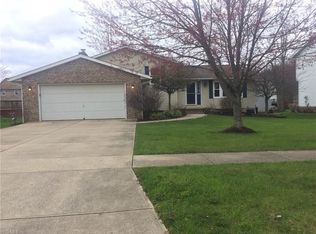 434 Brambleside Dr, Brunswick, OH 44212