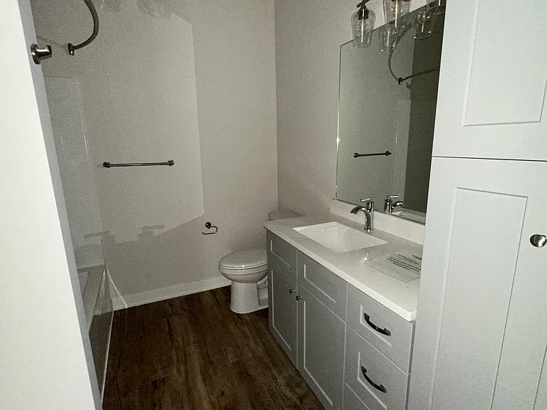 1305 Plaza Ct #208 — Photo 9
