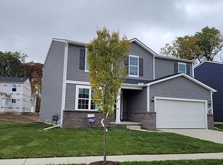 9129 Dogwood Ln, Dexter, MI 48130