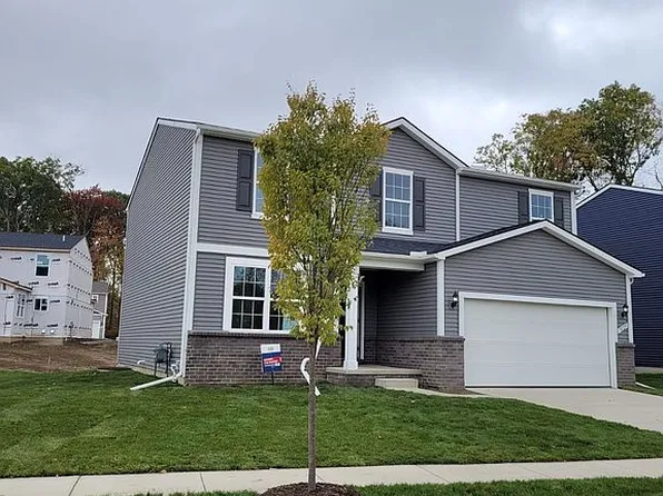 9129 Dogwood Ln, Dexter, MI 48130