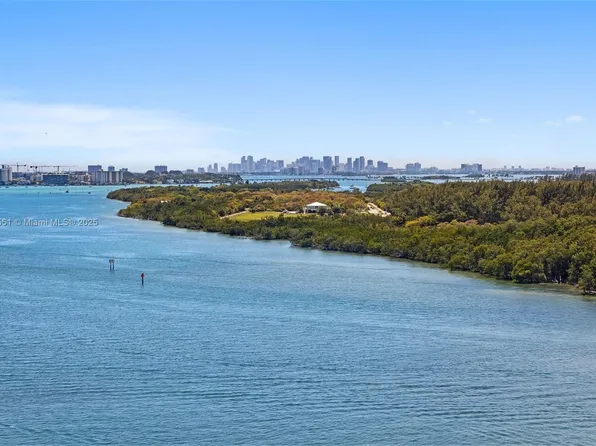 300 Bayview Dr APT 1214, Sunny Isles Beach, FL 33160