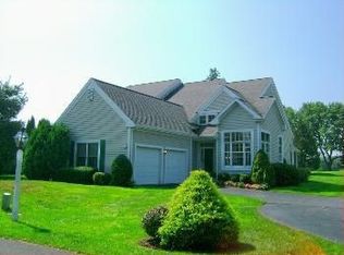 9 Bonnie Briar, Cromwell, CT 06416