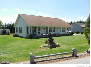 7917 Adeline Ln, Sherrills Ford, NC 28673