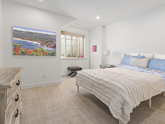 Downstairs guest bedroom