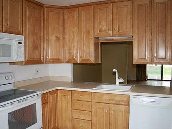 2nd image of 708 Greenhills Dr