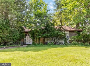 7901 Glen Oak Rd, Elkins Park, PA 19027