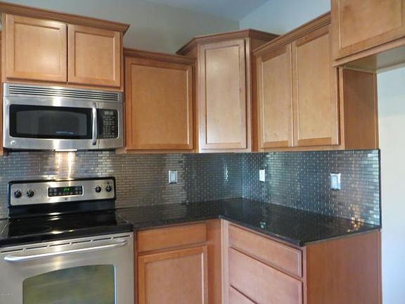 2nd image of 16411 W Canterbury Dr