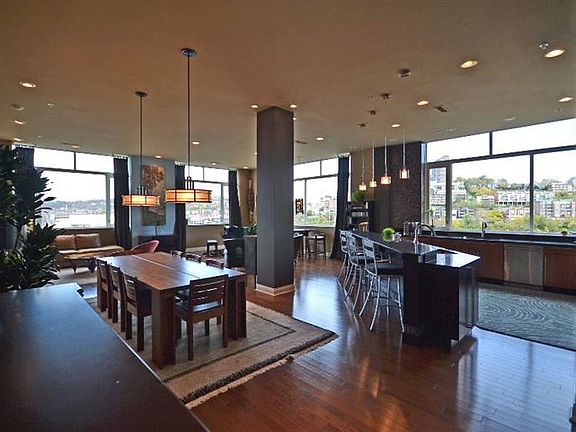 5th image of 400 Pike St Unit P19