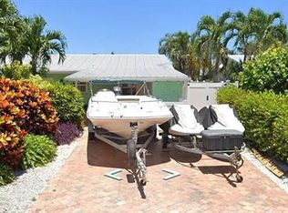 82 Aqua Ra Dr, Jensen Beach, FL 34957