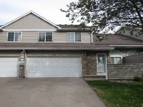 990 106th Ln NW APT 33, Coon Rapids, MN 55433